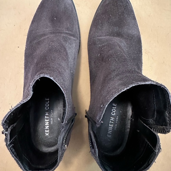 Kenneth Cole Booties size 7 - Picture 3 of 7